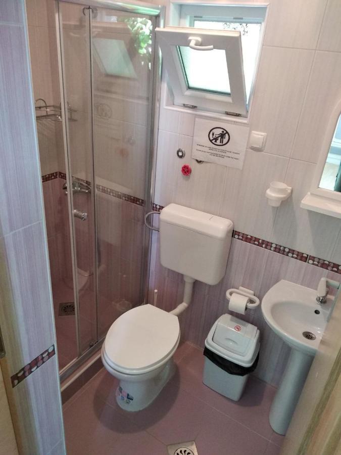Villa Mimi Пештани Экстерьер фото