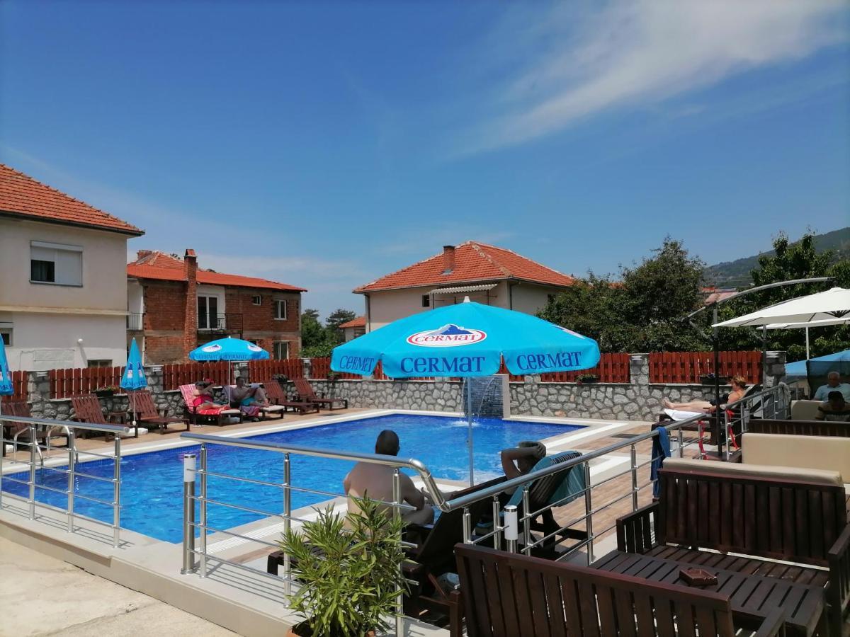 Villa Mimi Пештани Экстерьер фото