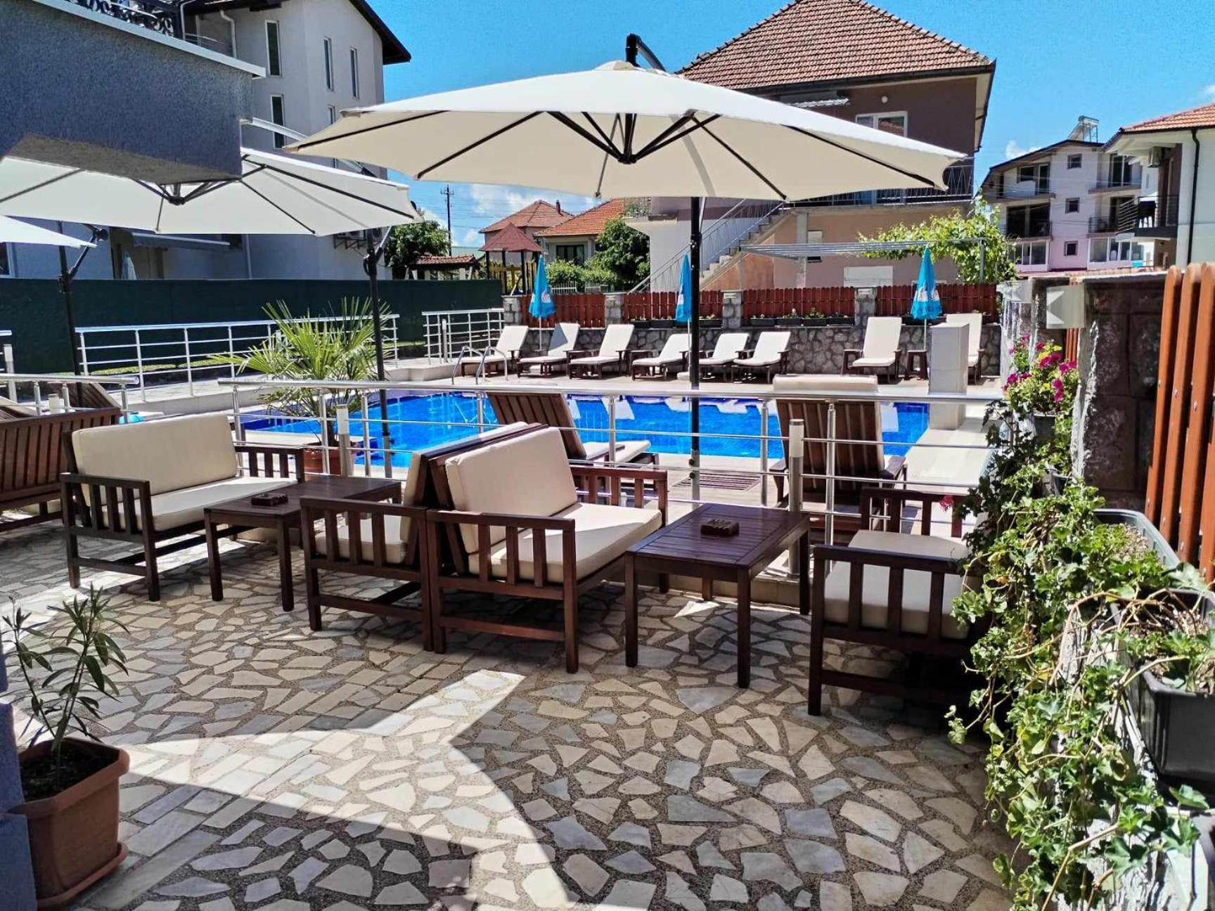 Villa Mimi Пештани Экстерьер фото